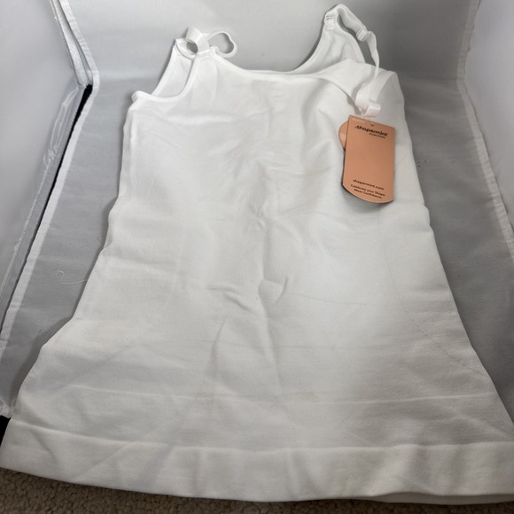 Shapemint Essentials All Day Scoop Neck Cami. Medium Pick Black /Navy/White/Nude - Picture 6 of 6